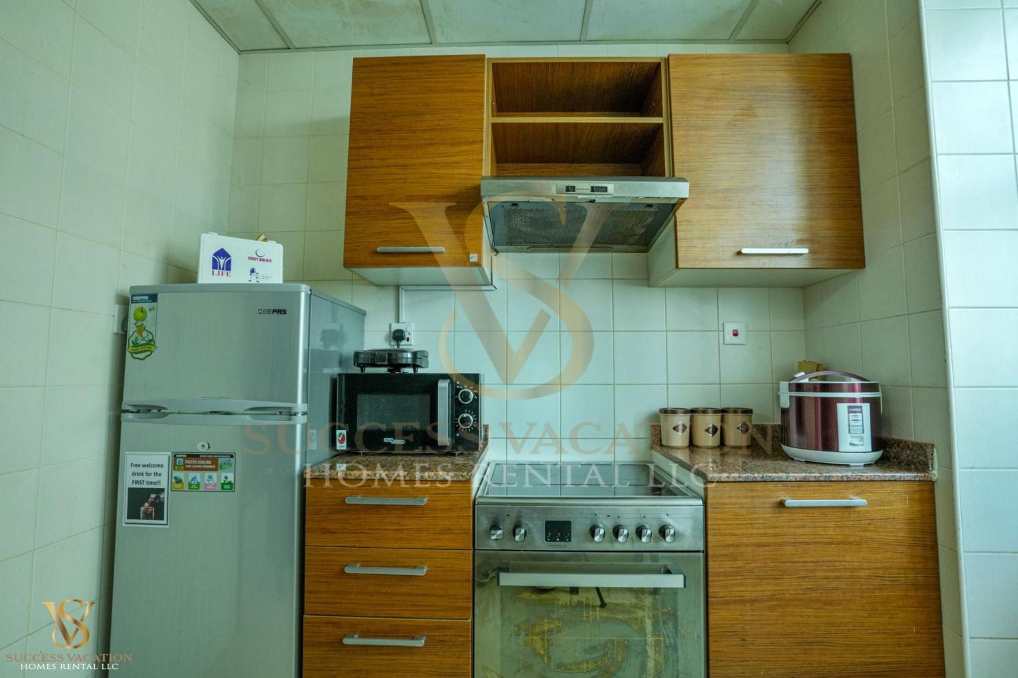Success Luxury Apartment - 5 Min Away Marina Corniche - Free Housekeeping Provided Everyday-24-7 Staff Available For Services Dubai Exterior foto