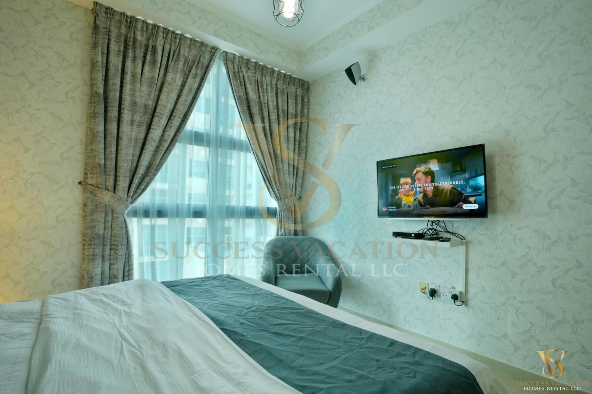 Success Luxury Apartment - 5 Min Away Marina Corniche - Free Housekeeping Provided Everyday-24-7 Staff Available For Services Dubai Exterior foto