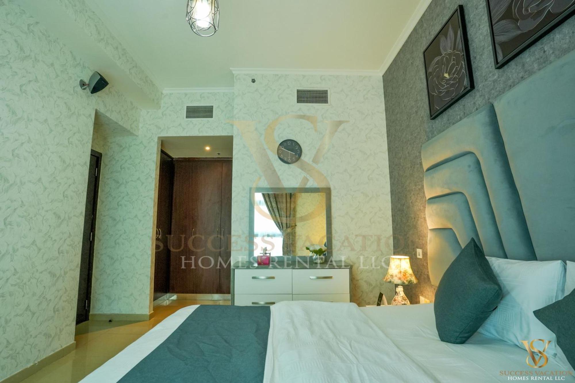 Success Luxury Apartment - 5 Min Away Marina Corniche - Free Housekeeping Provided Everyday-24-7 Staff Available For Services Dubai Exterior foto