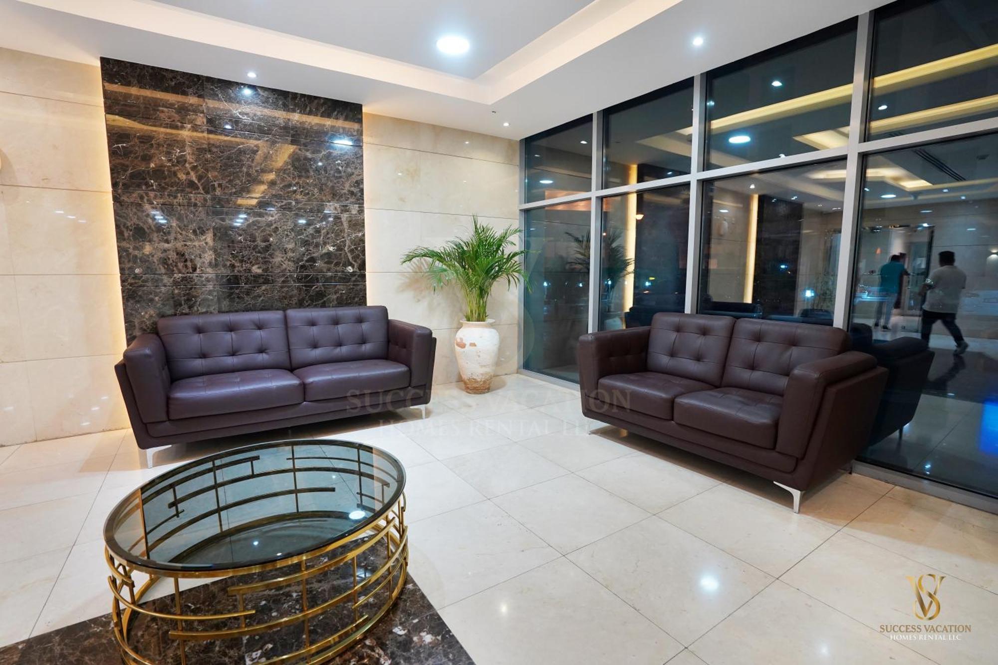 Success Luxury Apartment - 5 Min Away Marina Corniche - Free Housekeeping Provided Everyday-24-7 Staff Available For Services Dubai Exterior foto